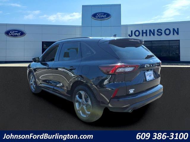 Certified 2023 Ford Escape ST-Line w/ Tech Pack #1 AWD/4WD image 5