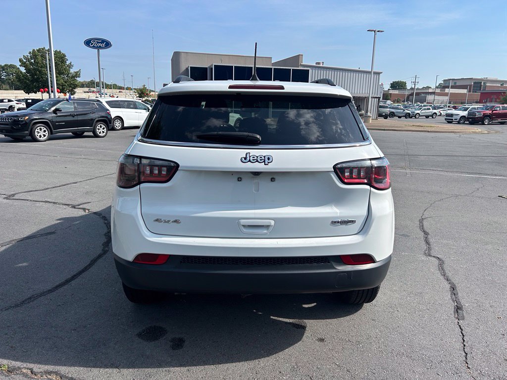 Used 2024 Jeep Compass Latitude AWD/4WD image 6