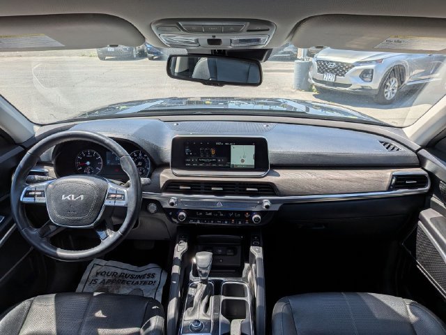 Used 2022 Kia Telluride EX w/ EX Premium Package AWD/4WD image 17