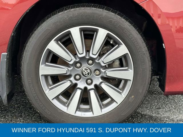 Used 2020 Toyota Sienna XLE image 9