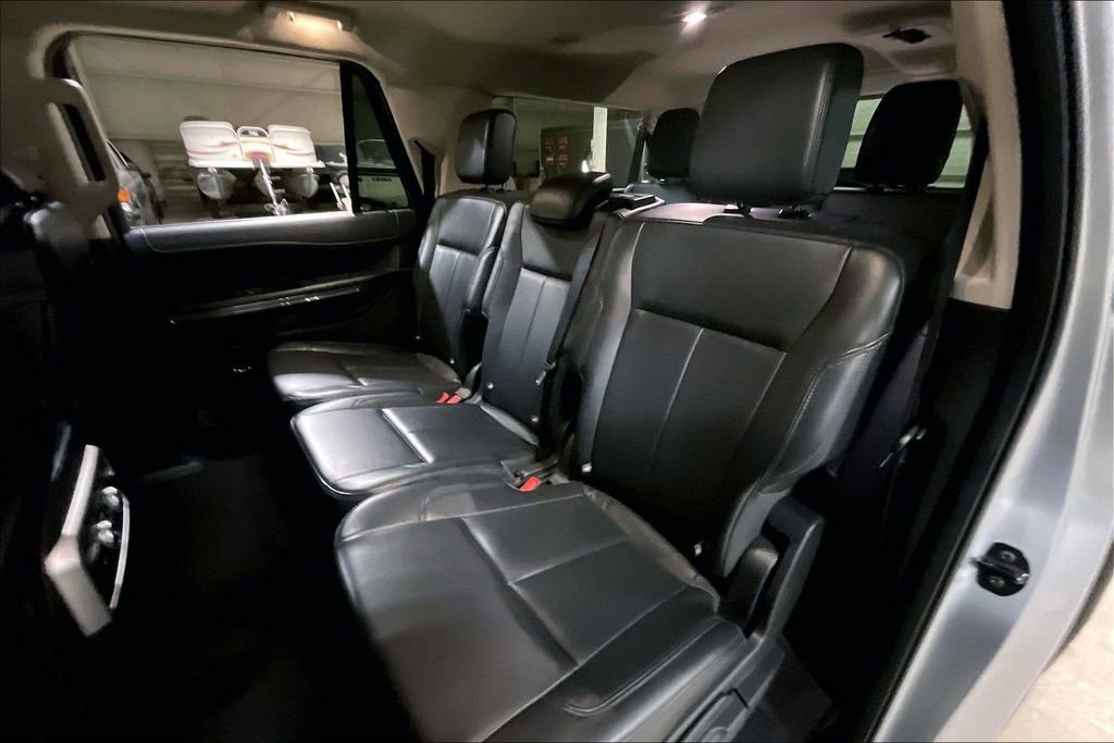 Certified 2024 Ford Expedition Max XLT image 24