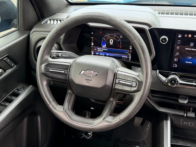Used 2023 Chevrolet Colorado Trail Boss AWD/4WD image 18
