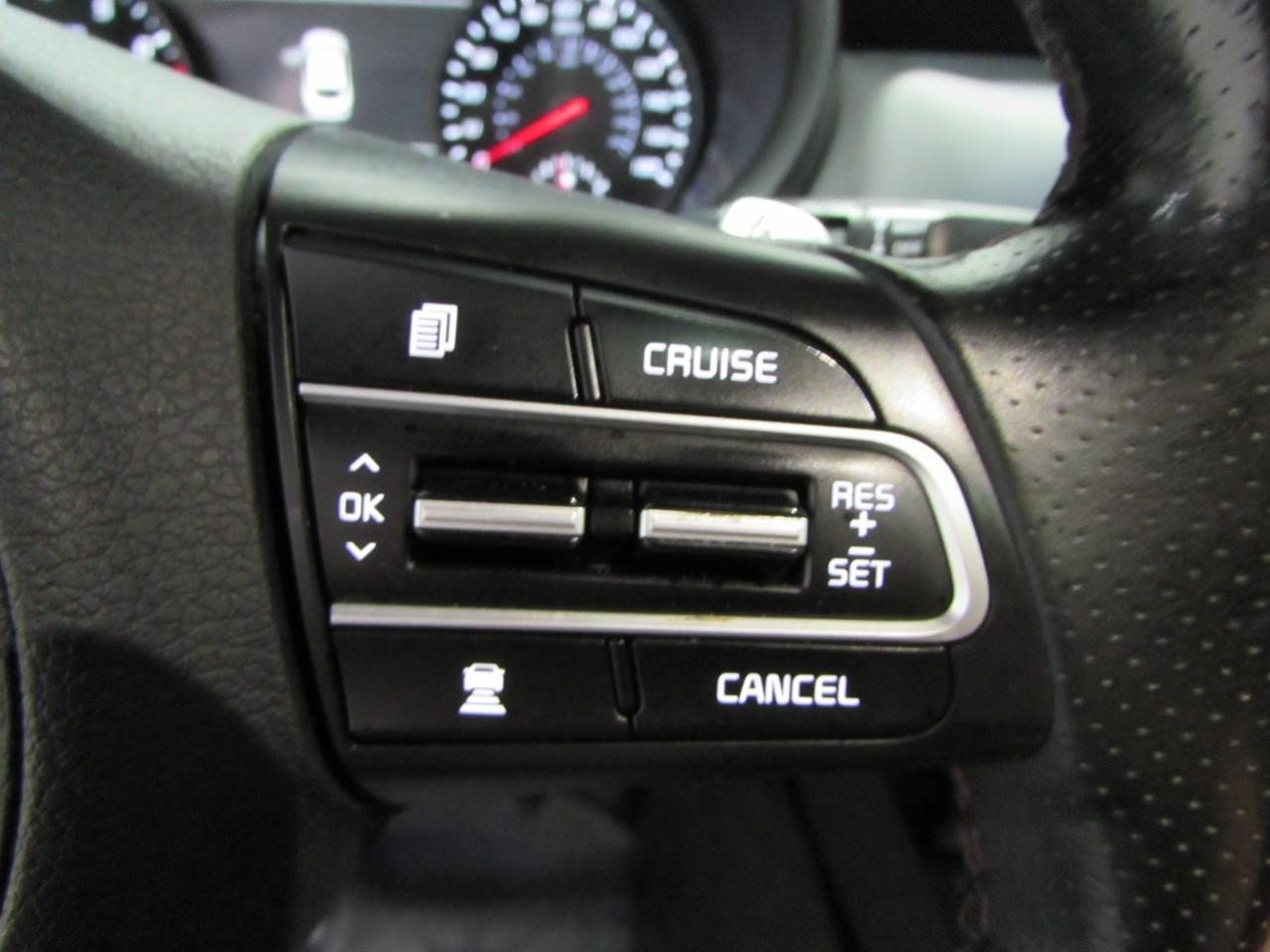 Used 2018 Kia Stinger GT2 AWD/4WD image 26