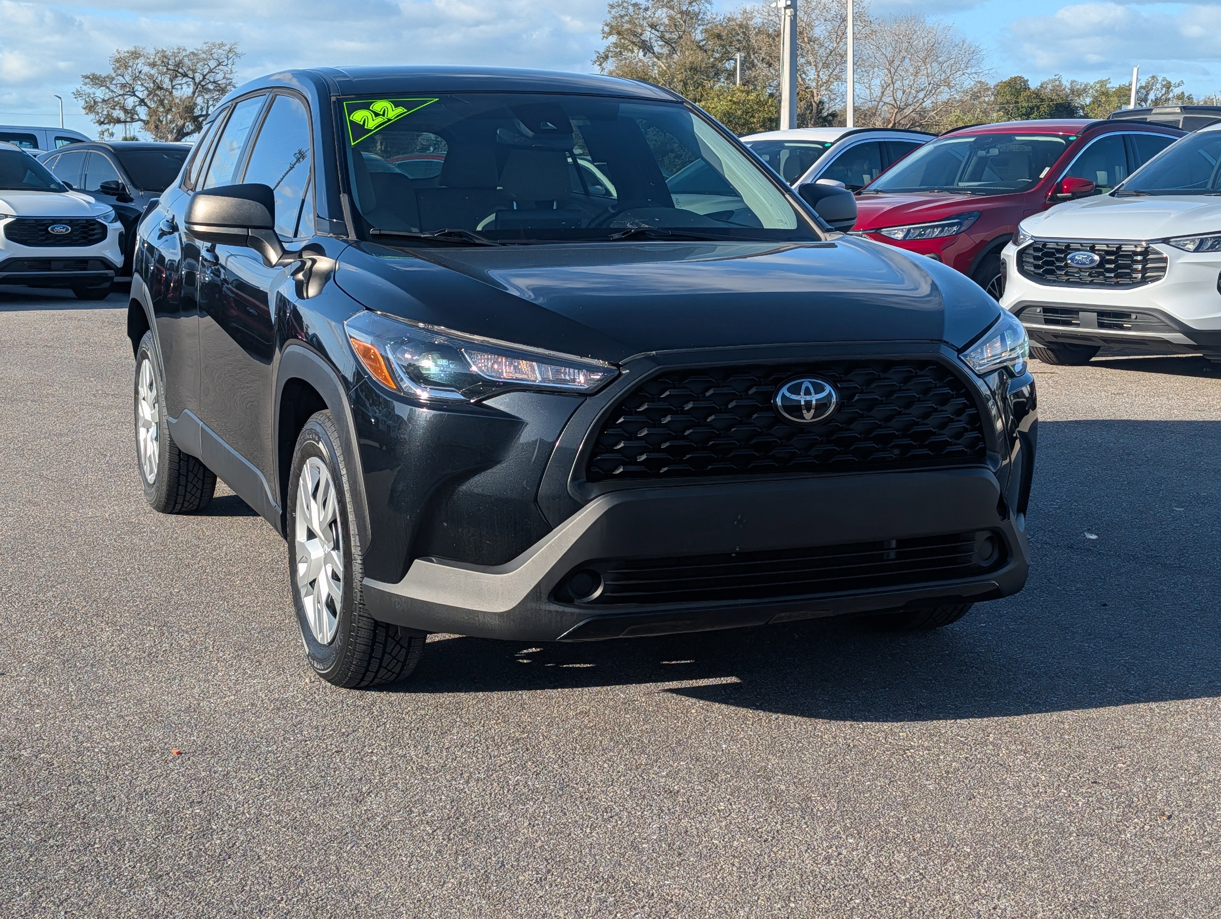 Used 2022 Toyota Corolla Cross L image 7