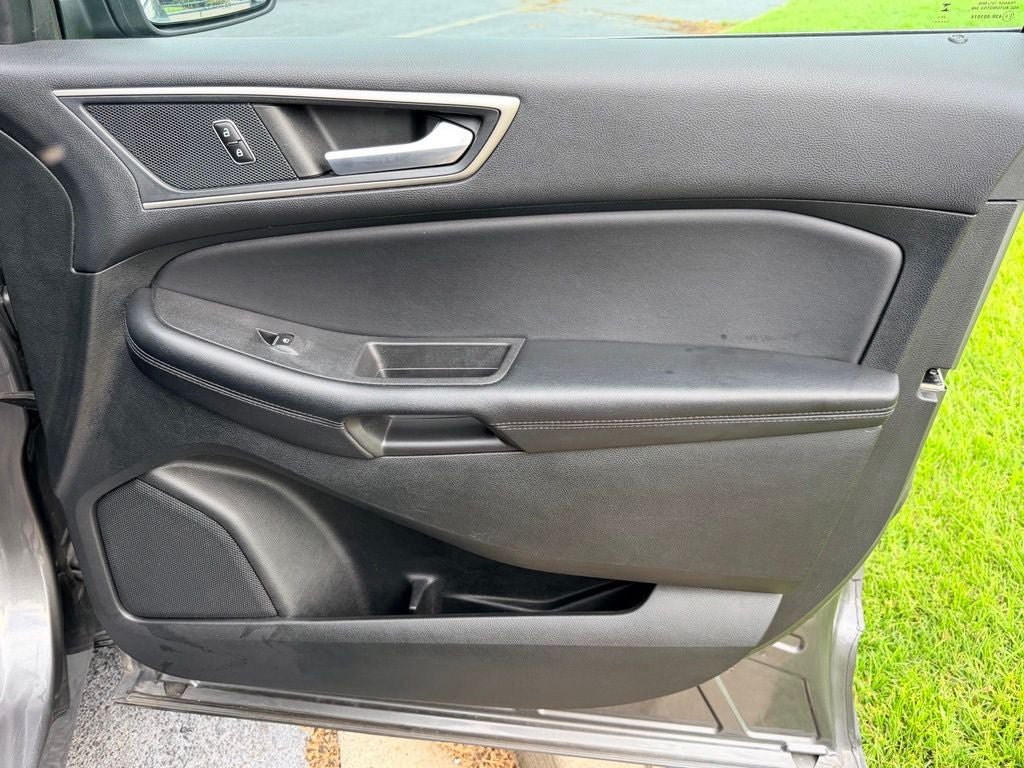 Certified 2023 Ford Edge SEL AWD/4WD image 11