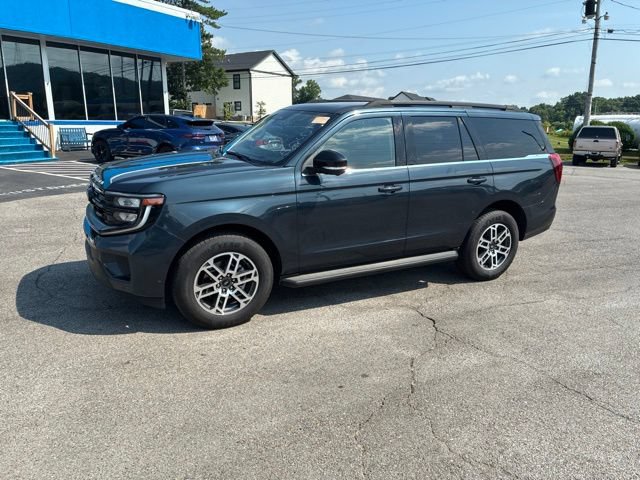 Certified 2025 Ford Expedition Active RWD image 14