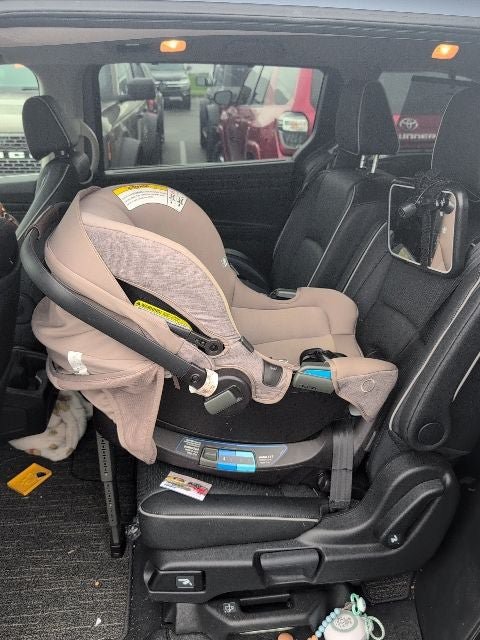 Used 2025 Honda Odyssey Elite image 17