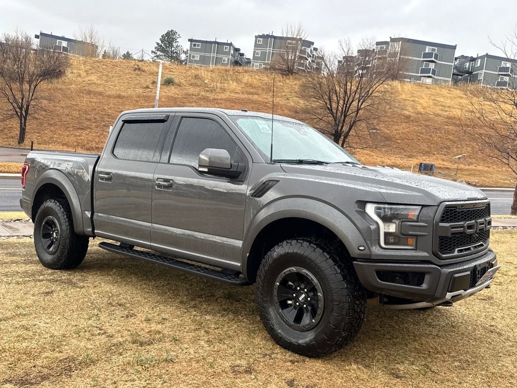 Certified 2018 Ford F150 Raptor w/ Equipment Group 802A Luxury image 8
