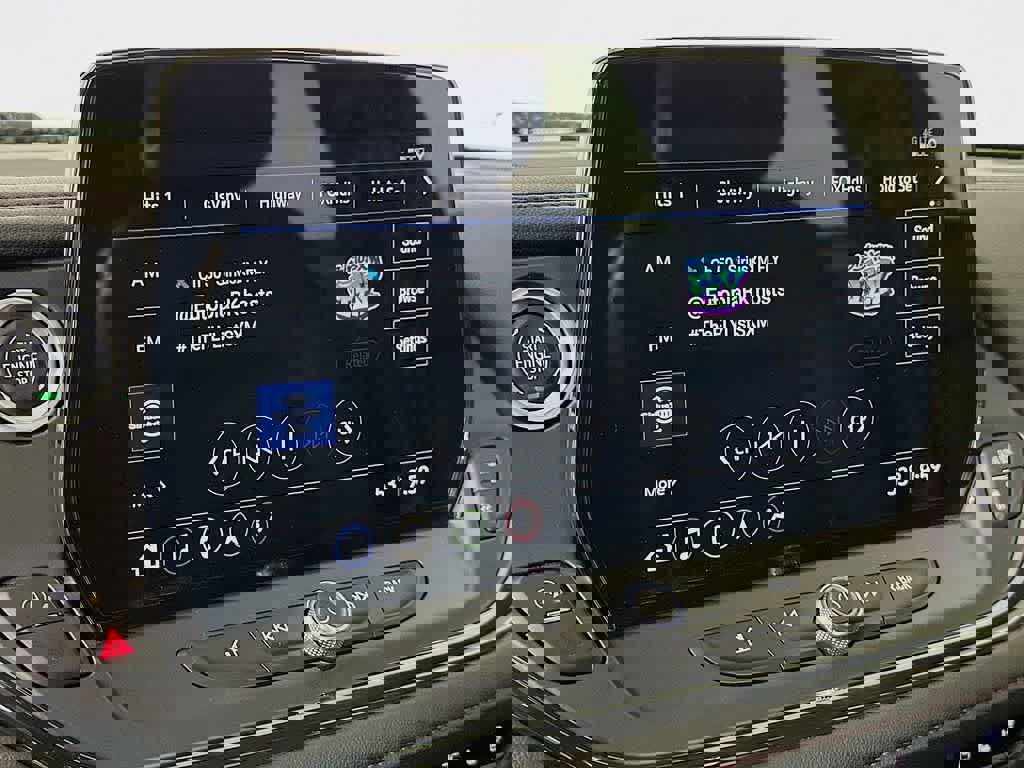 Used 2023 Chevrolet Blazer RS w/ Enhanced Convenience Package image 20