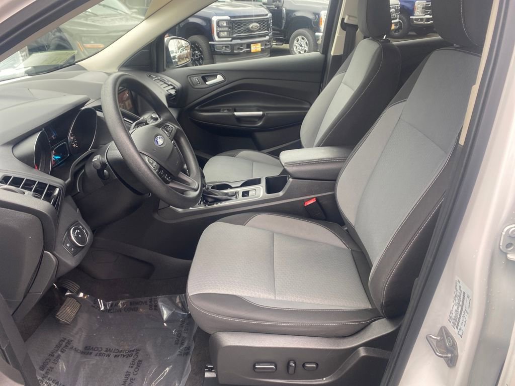 Certified 2019 Ford Escape SE image 5