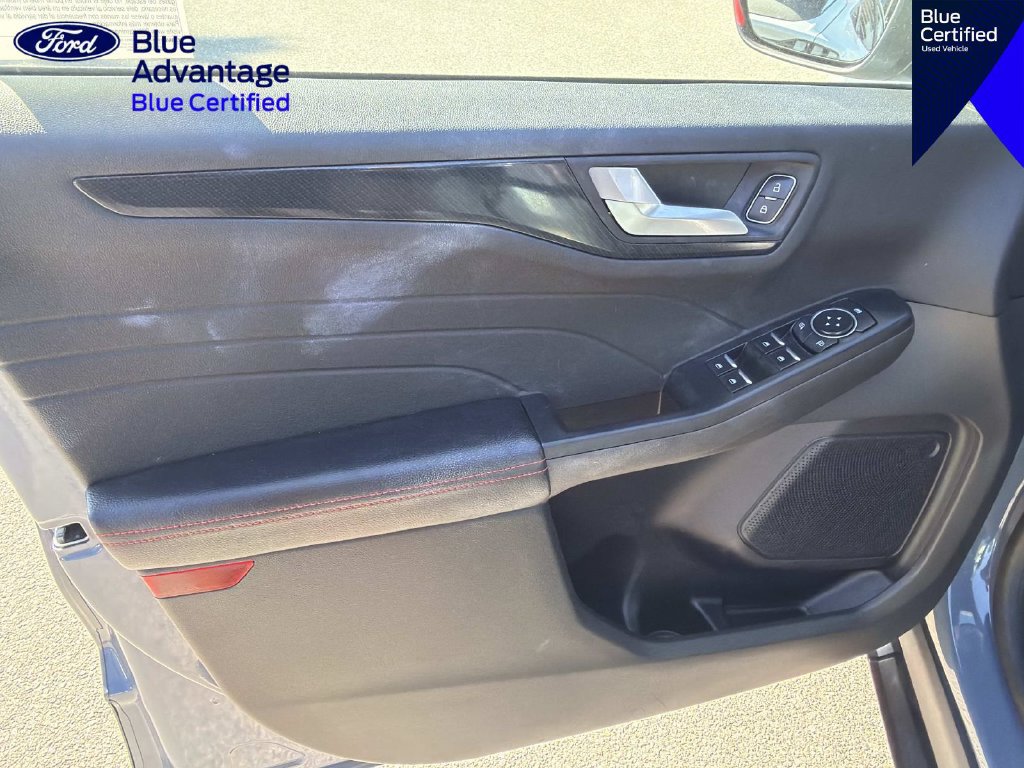 Certified 2023 Ford Escape ST-Line w/ Tech Pack #1 FWD image 15