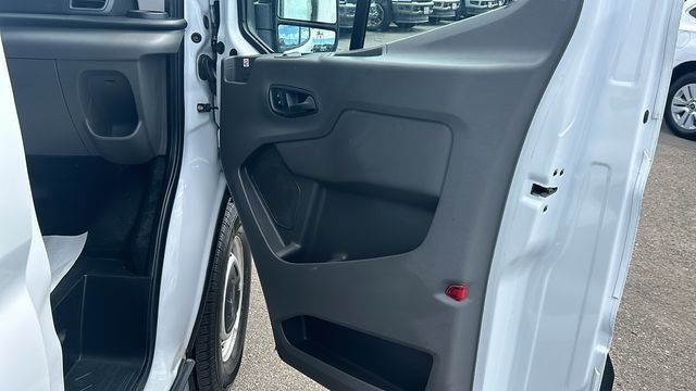 Certified 2020 Ford Transit 250 Medium Roof RWD image 10