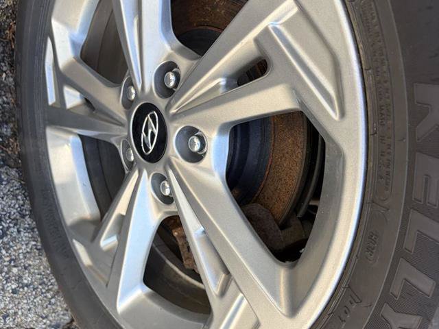 Used 2023 Hyundai Kona SEL AWD/4WD image 17