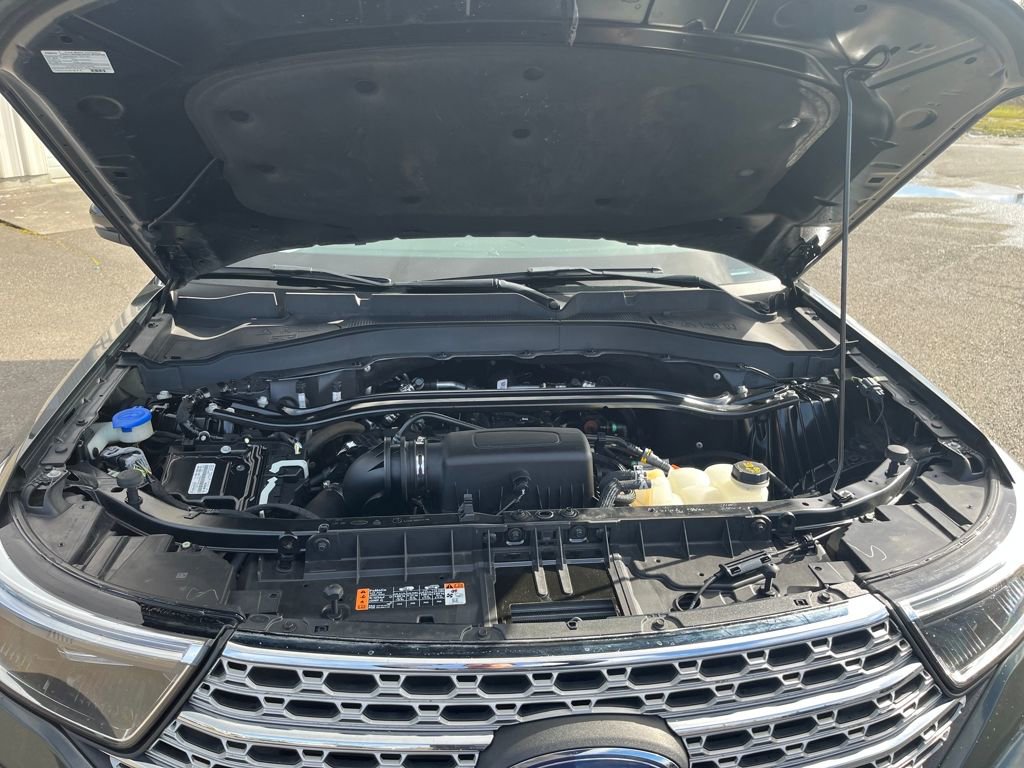 Certified 2022 Ford Explorer Limited w/ Equipment Group 301A image 27