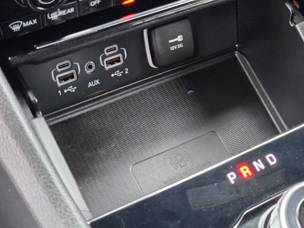 Used 2023 Jeep Grand Cherokee Altitude AWD/4WD image 30