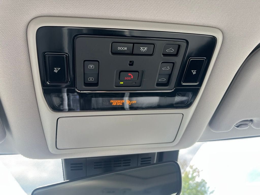 Used 2025 Toyota Grand Highlander FWD image 36