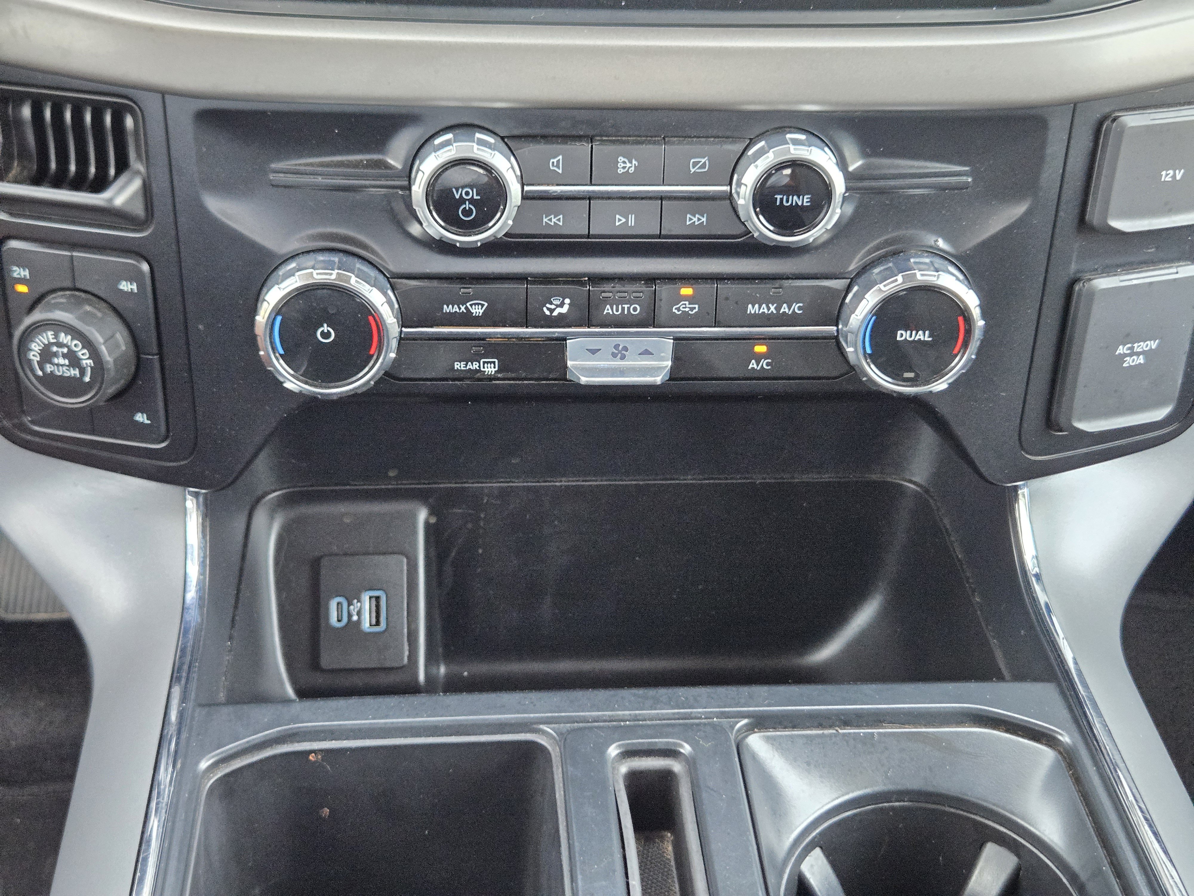 Certified 2024 Ford F150 XLT w/ Mobile Office Package AWD/4WD image 20