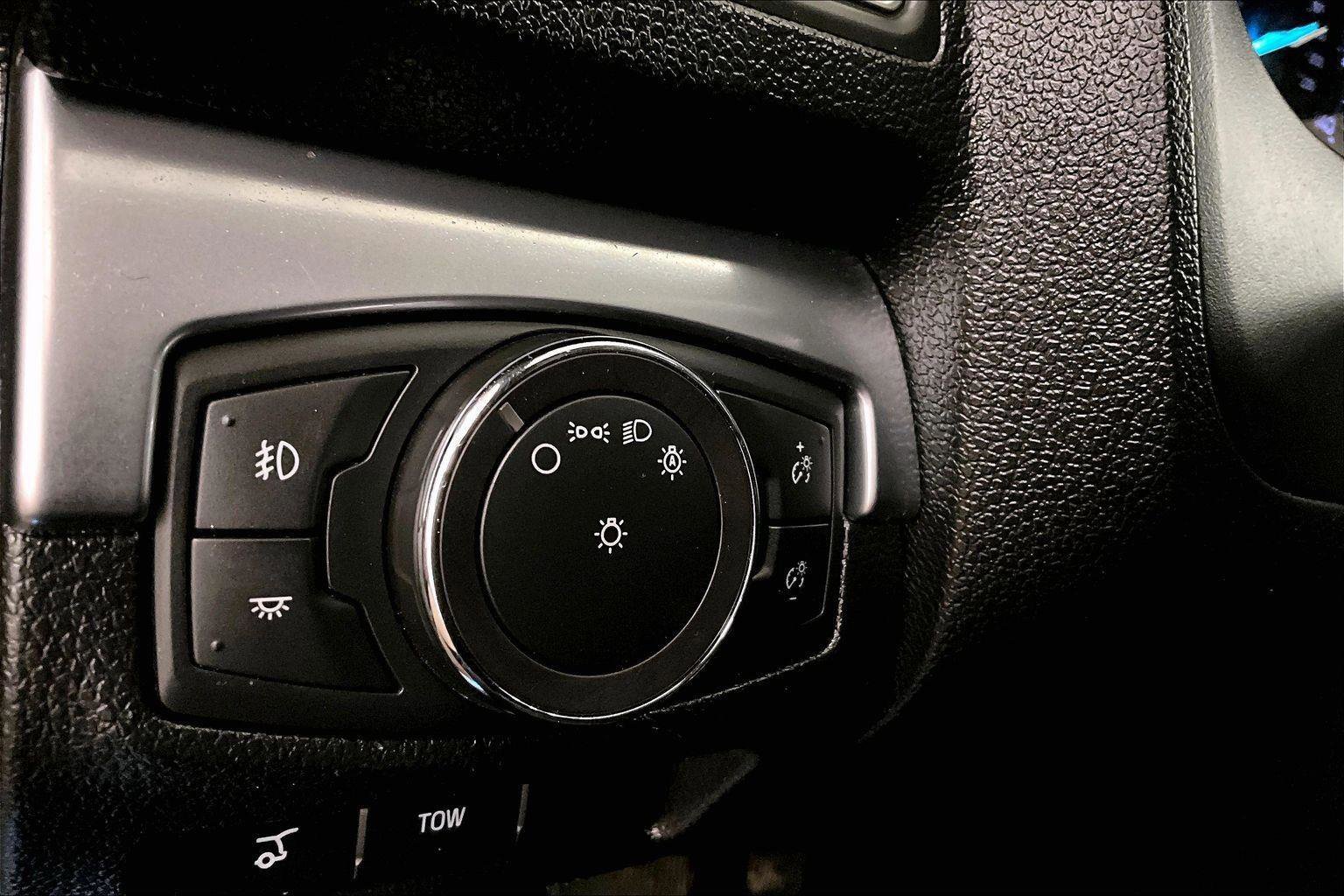 Certified 2018 Ford Explorer Sport w/ Equipment Group 401A image 31