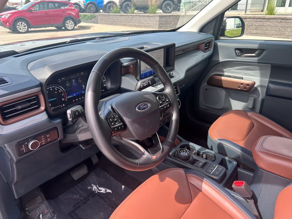 Certified 2024 Ford Maverick Lariat w/ FX4 Off-Road Package AWD/4WD image 9