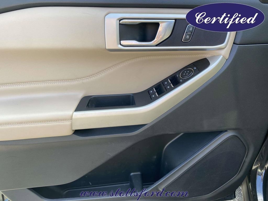 Certified 2022 Ford Explorer XLT RWD image 17