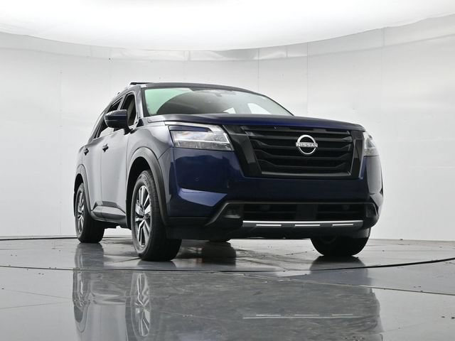 Used 2023 Nissan Pathfinder SL FWD image 38