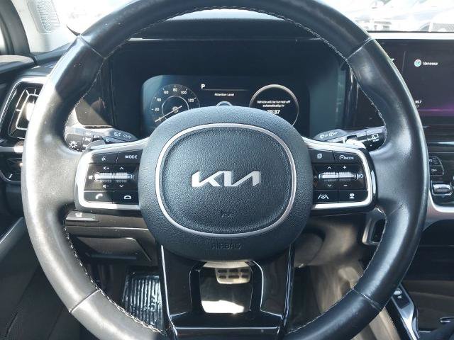 Used 2022 Kia Sorento SX Prestige w/ Rust Color Package AWD/4WD image 18