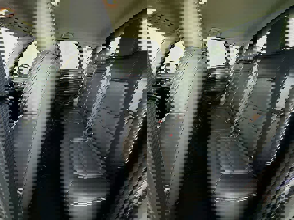 Used 2025 MAZDA CX-5 AWD 2.5 S w/ Select Package image 17