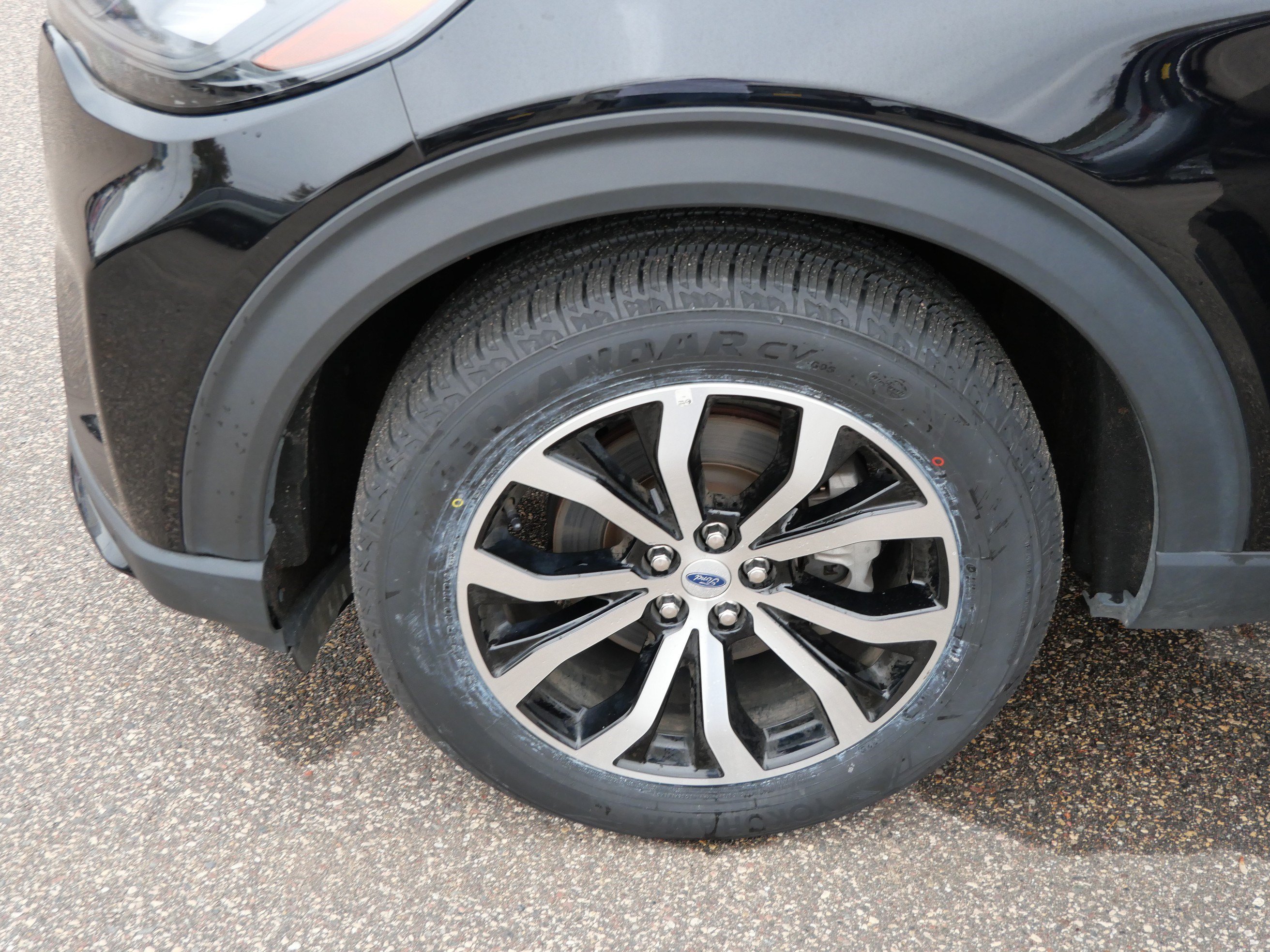 Certified 2025 Ford Explorer ST-Line AWD/4WD image 15