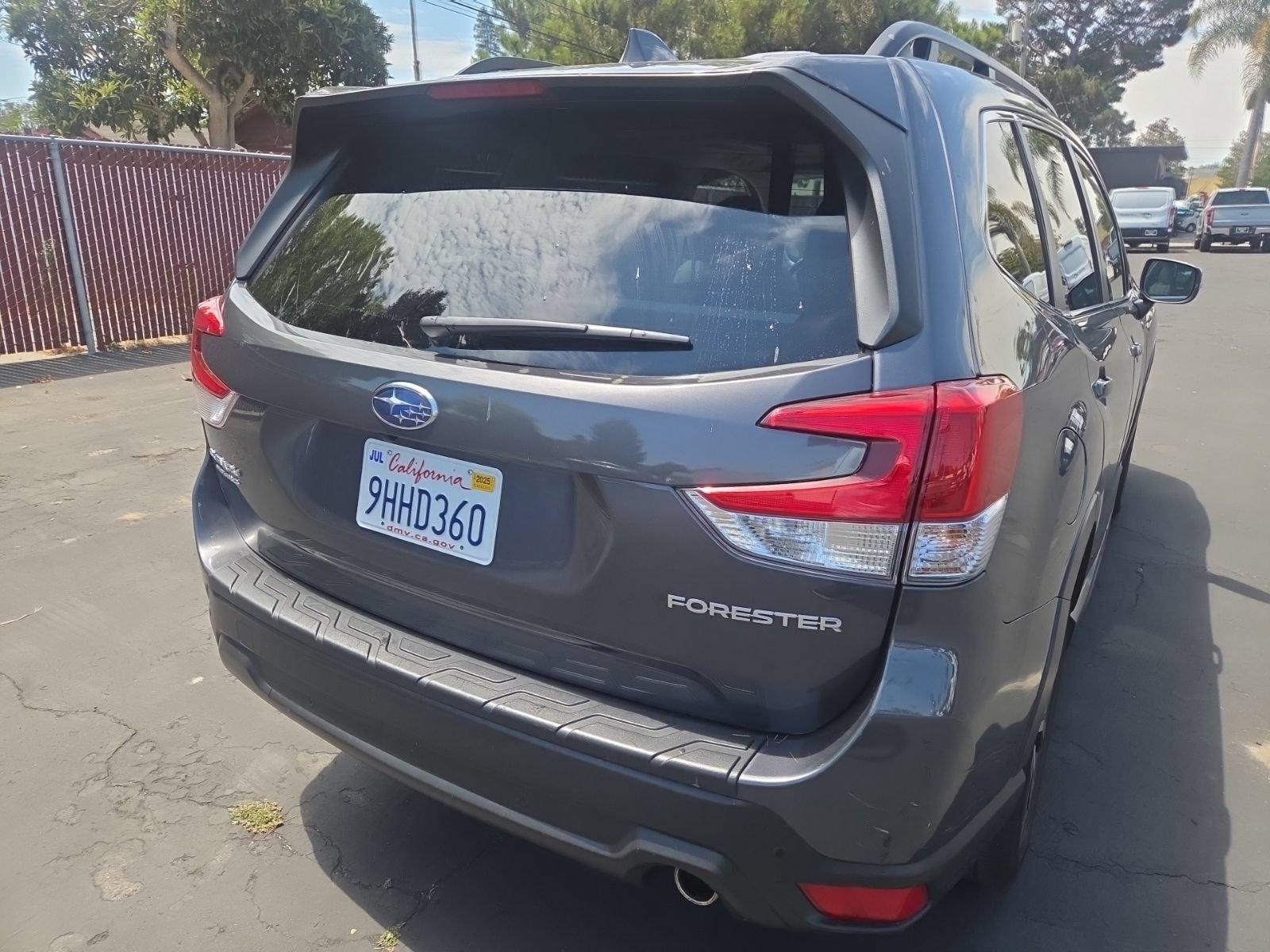 Used 2023 Subaru Forester Limited w/ Popular Package #2 AWD/4WD image 6