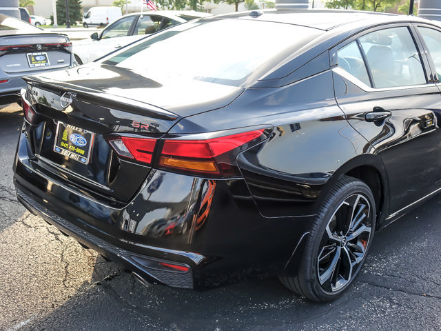 Used 2023 Nissan Altima 2.5 SR AWD/4WD image 7