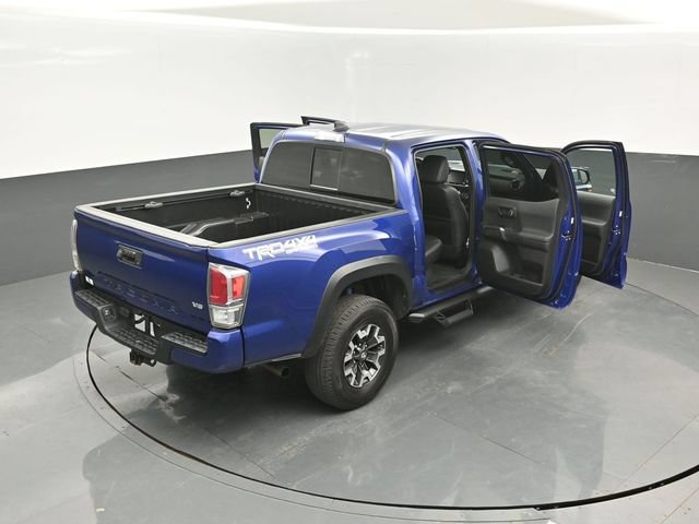 Used 2022 Toyota Tacoma TRD Off-Road w/ TRD Premium Off Road Package AWD/4WD image 30