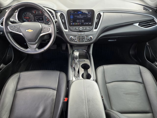 Used 2022 Chevrolet Malibu LT w/ Leather Package image 24