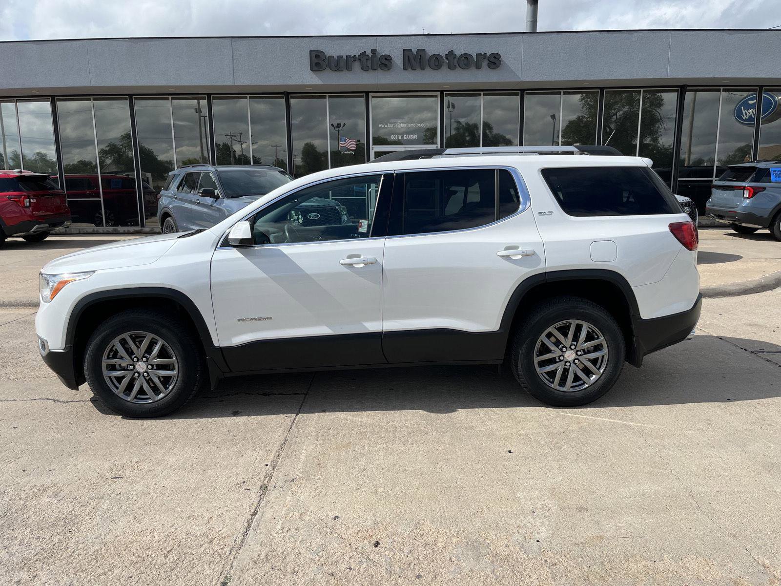 Used 2018 GMC Acadia SLT AWD/4WD image 1