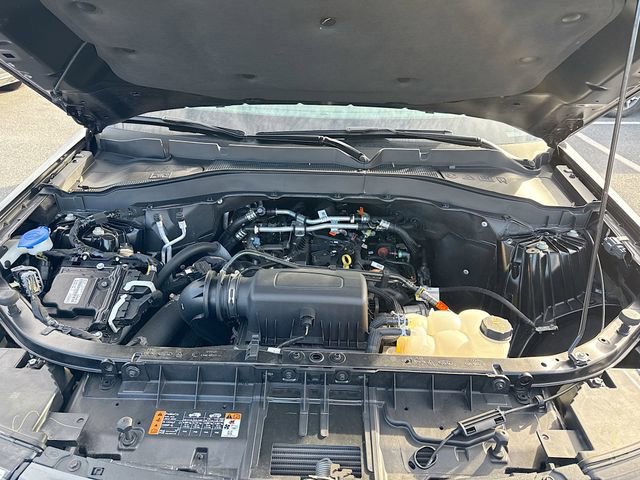 Certified 2023 Ford Explorer XLT w/ Equipment Group 202A image 34
