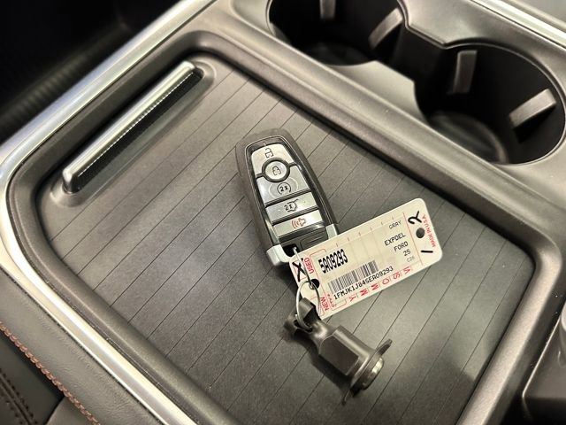 Certified 2025 Ford Expedition Max Active image 34