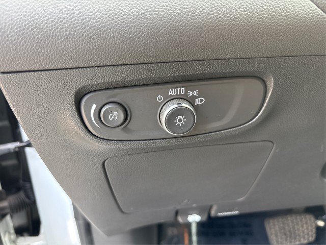 Used 2024 Buick Encore GX Preferred FWD image 16
