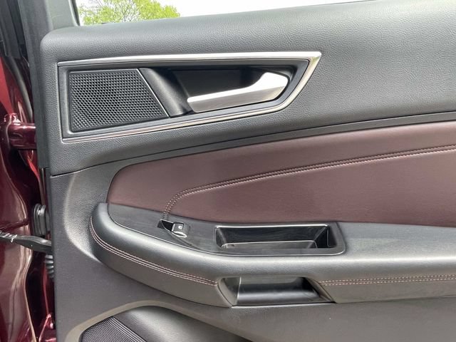 Certified 2020 Ford Edge Titanium w/ Equipment Group 301A AWD/4WD image 28