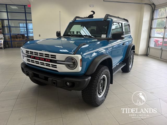 Certified 2024 Ford Bronco Heritage Edition AWD/4WD image 4