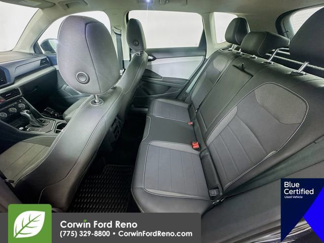 Used 2023 Volkswagen Taos SE w/ Panoramic Sunroof Package image 28