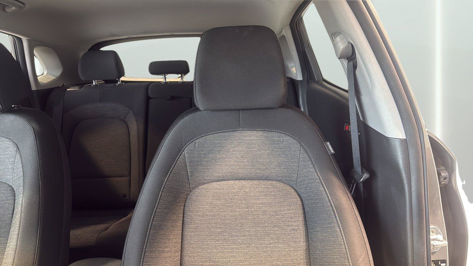Used 2021 Hyundai Kona SEL FWD image 21