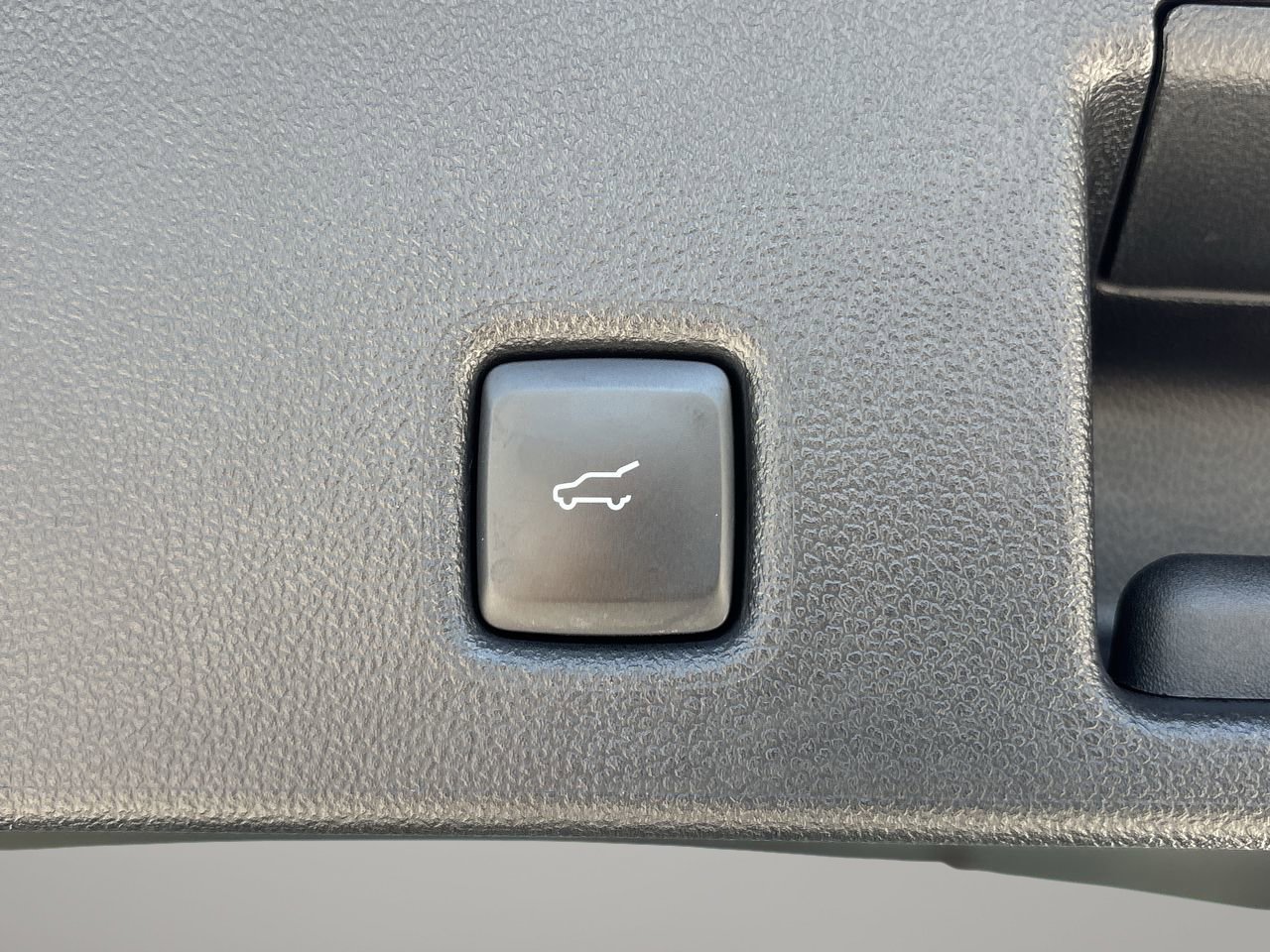 Certified 2024 Ford Escape Active w/ Tech Pack #1 FWD image 9