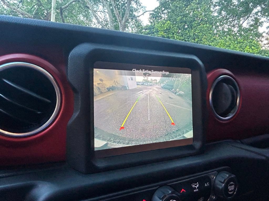 Used 2020 Jeep Wrangler Unlimited Rubicon AWD/4WD image 14