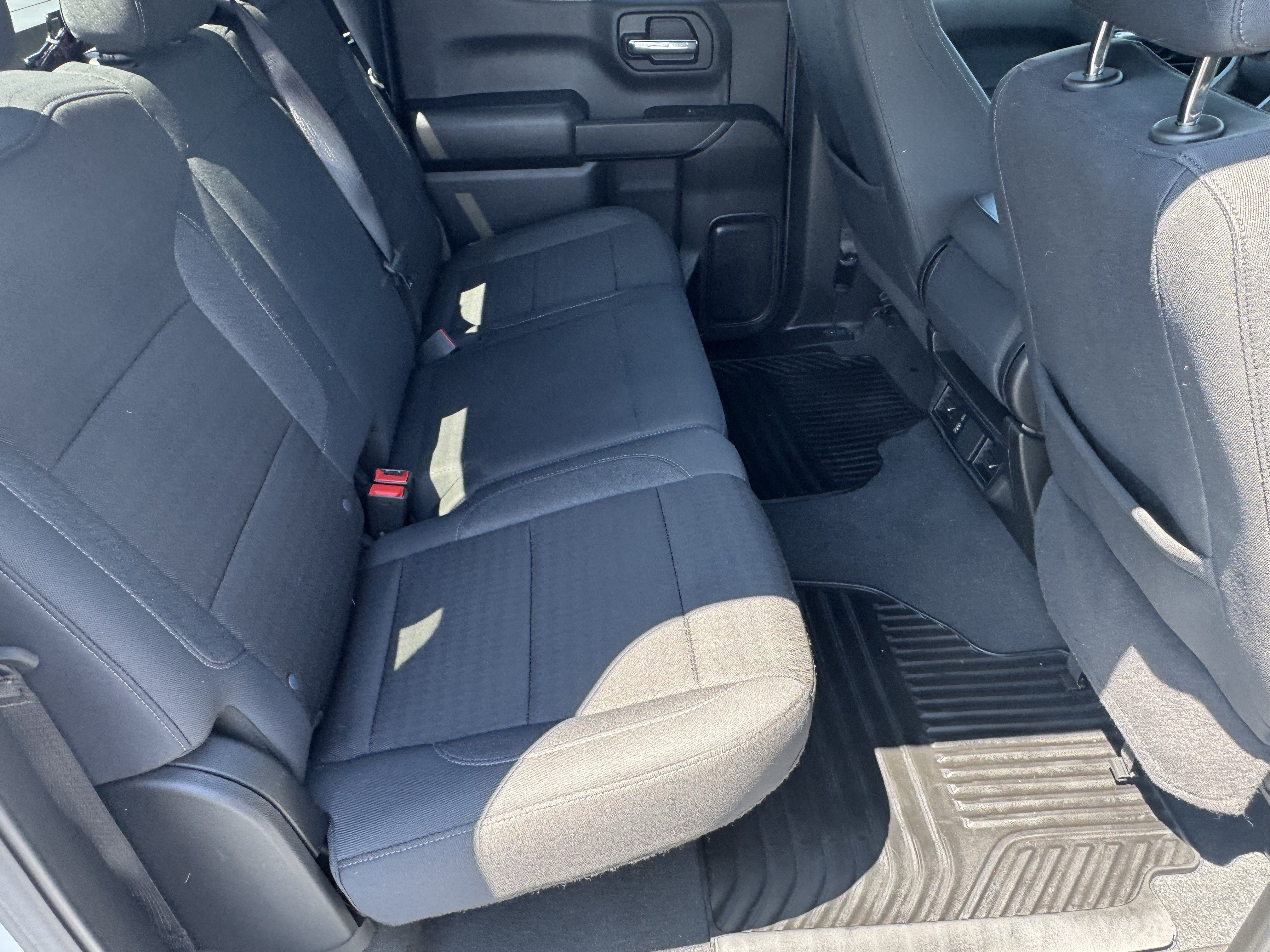 Used 2024 Chevrolet Silverado 1500 Custom AWD/4WD image 17