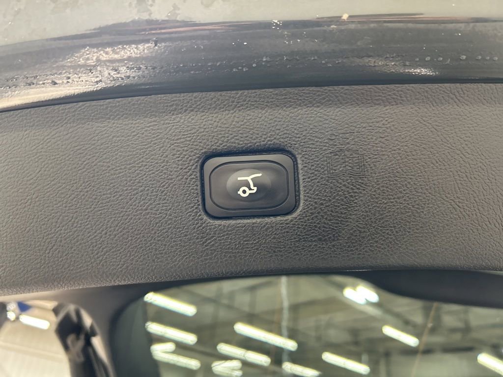 Certified 2024 Ford Edge SEL w/ Convenience Package image 32