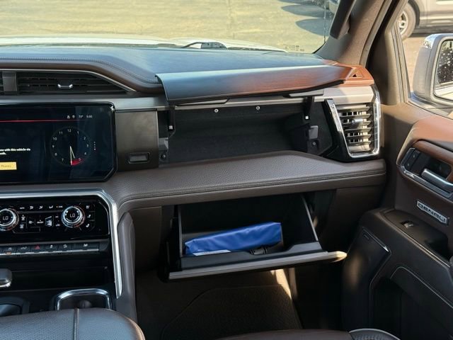Used 2023 GMC Sierra 1500 Denali w/ Technology Package AWD/4WD image 38