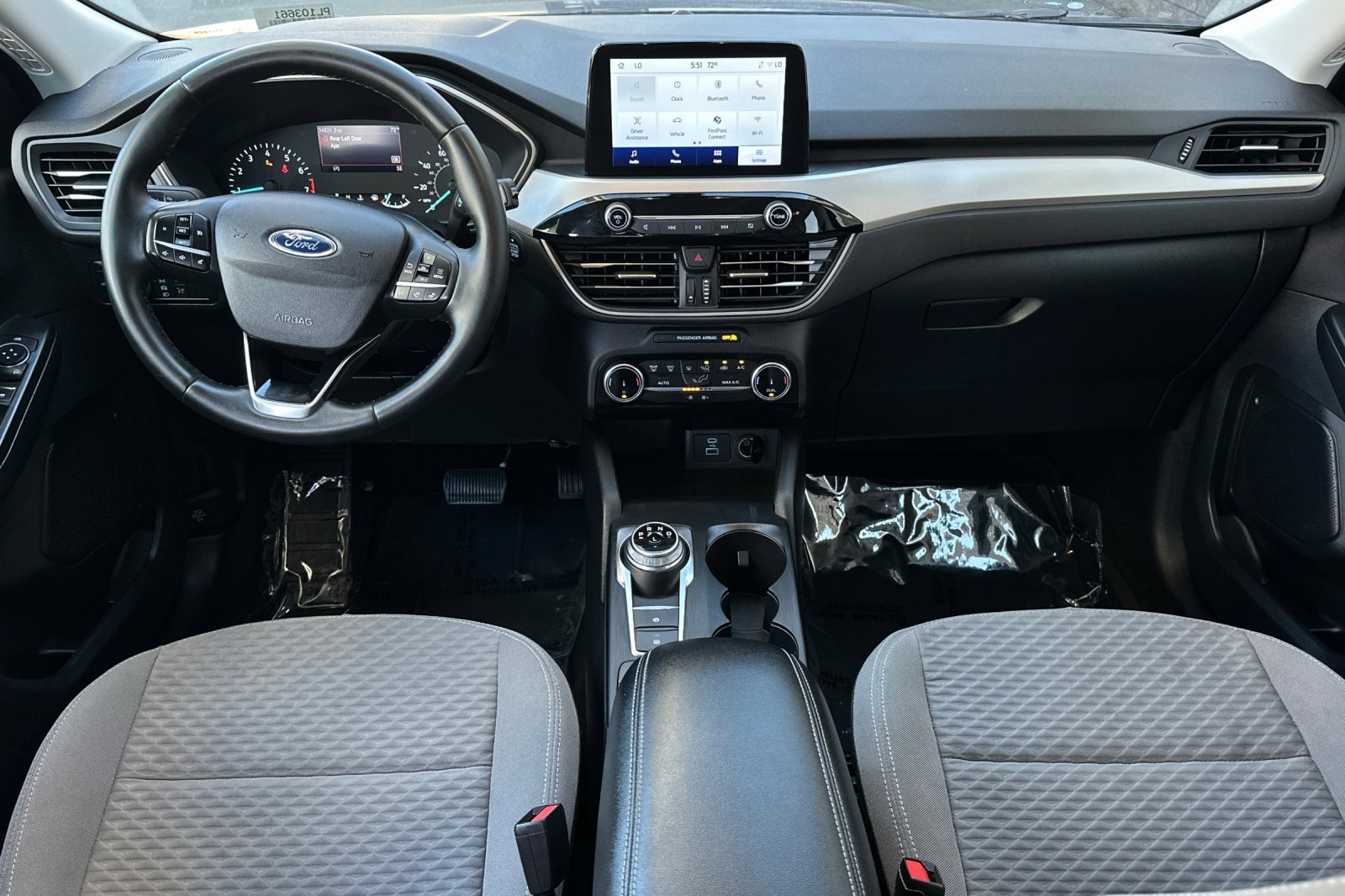 Certified 2022 Ford Escape SE w/ SE Sport Appearance Package image 12