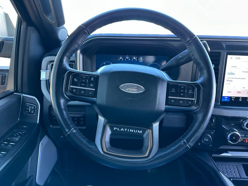 Certified 2025 Ford F250 Platinum image 34