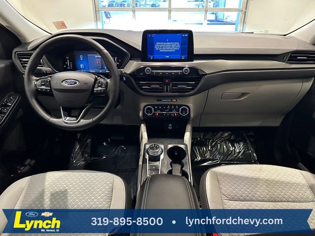Certified 2023 Ford Escape Active AWD/4WD image 9