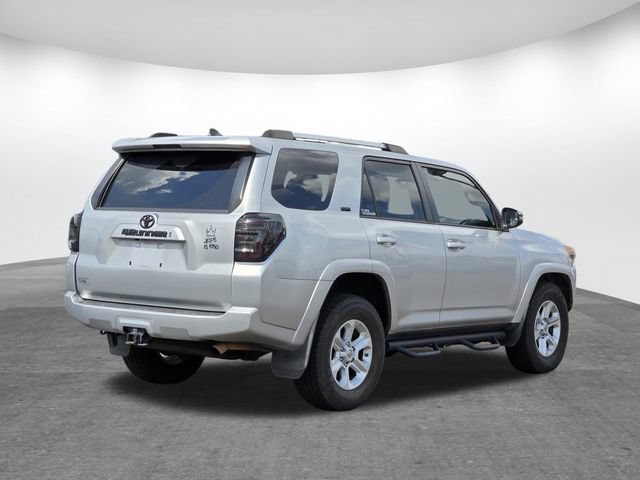 Used 2020 Toyota 4Runner SR5 Premium w/ Moonroof Package RWD video 3