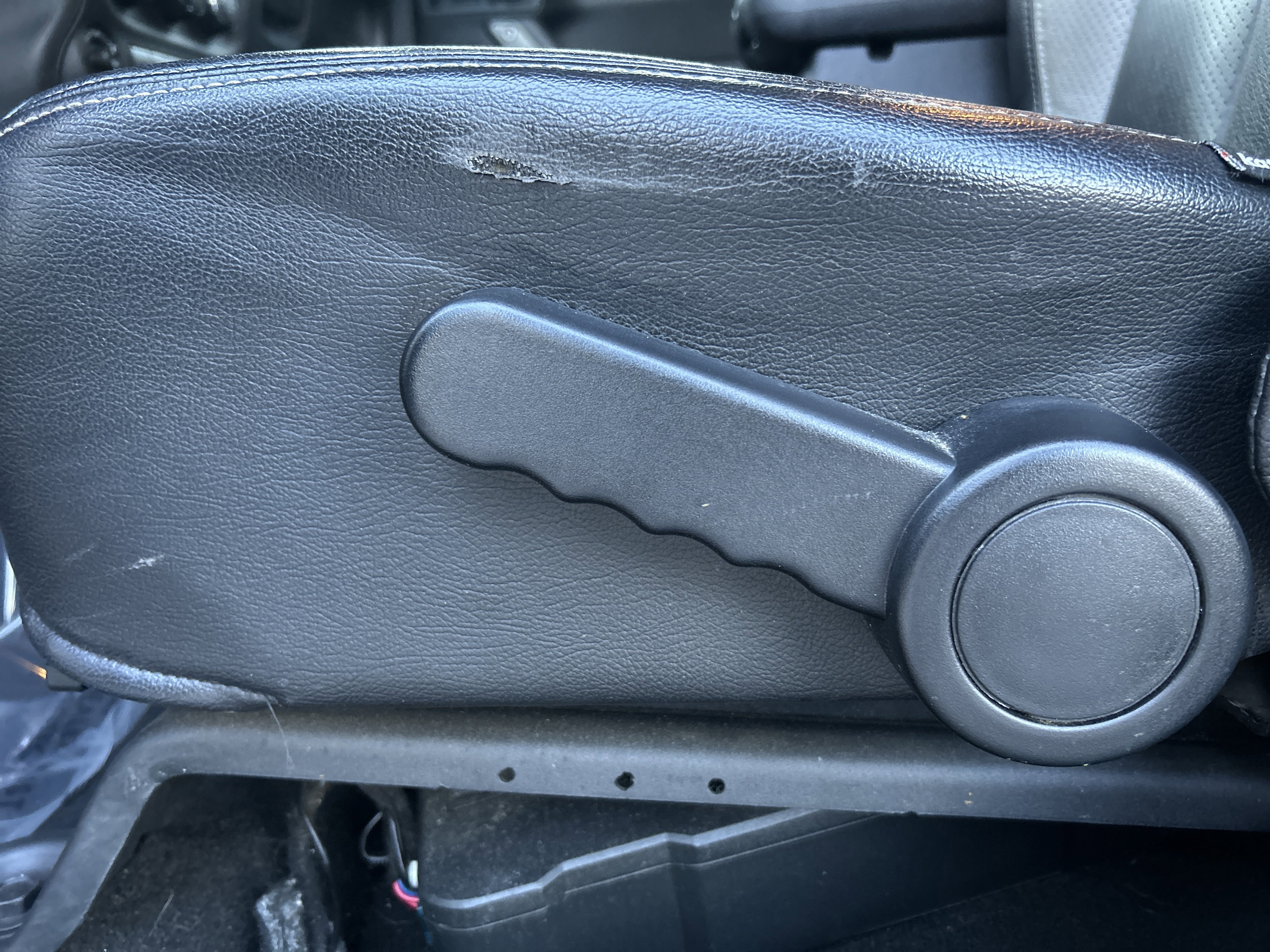 Used 2018 Jeep Wrangler Unlimited Sport S image 13